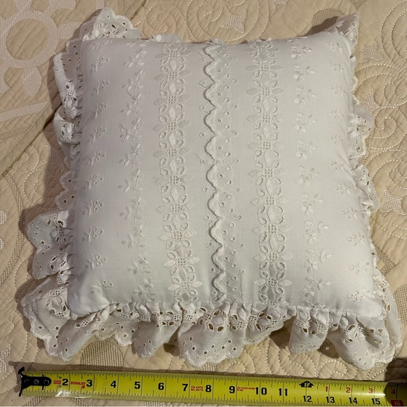 Embroidered Square White Decorative Eyelet Vintage Lace Frill Baby Accent Pillow - Picture 5 of 6